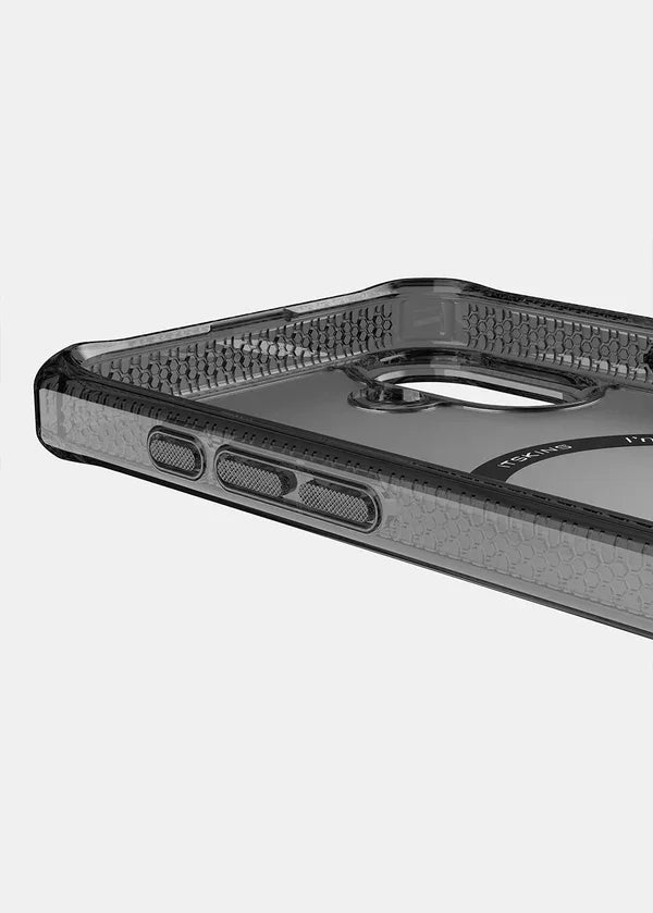 iPhone 16 Itskins Hybrid Vapor Touch Magsafe Case - Smoke - Tashqila iPhone 16 Itskins Hybrid Vapor Touch Magsafe Case - Smoke - Tashqila